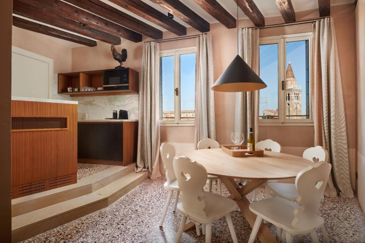 Palazzo Dell'Albero D'Oro Apartment Venice Luaran gambar