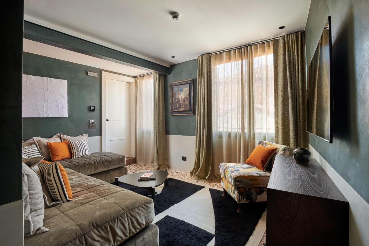 Palazzo Dell'Albero D'Oro Apartment Venice Luaran gambar